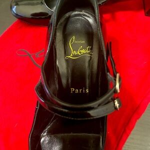 Red bottoms, size 8 Womens